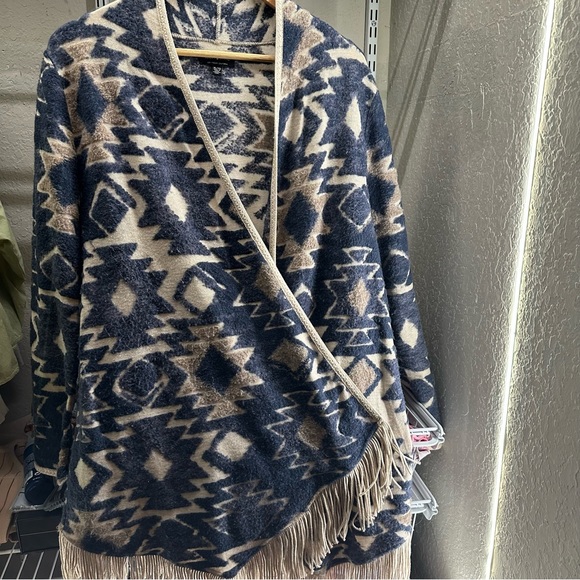 Lucky Brand Southwestern Blue Aztec Fringe Cardigan Sweater Open Front - Picture 2 of 4